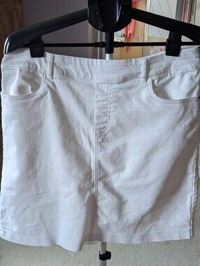 Northern Reflections White Denim Jean Shorts
